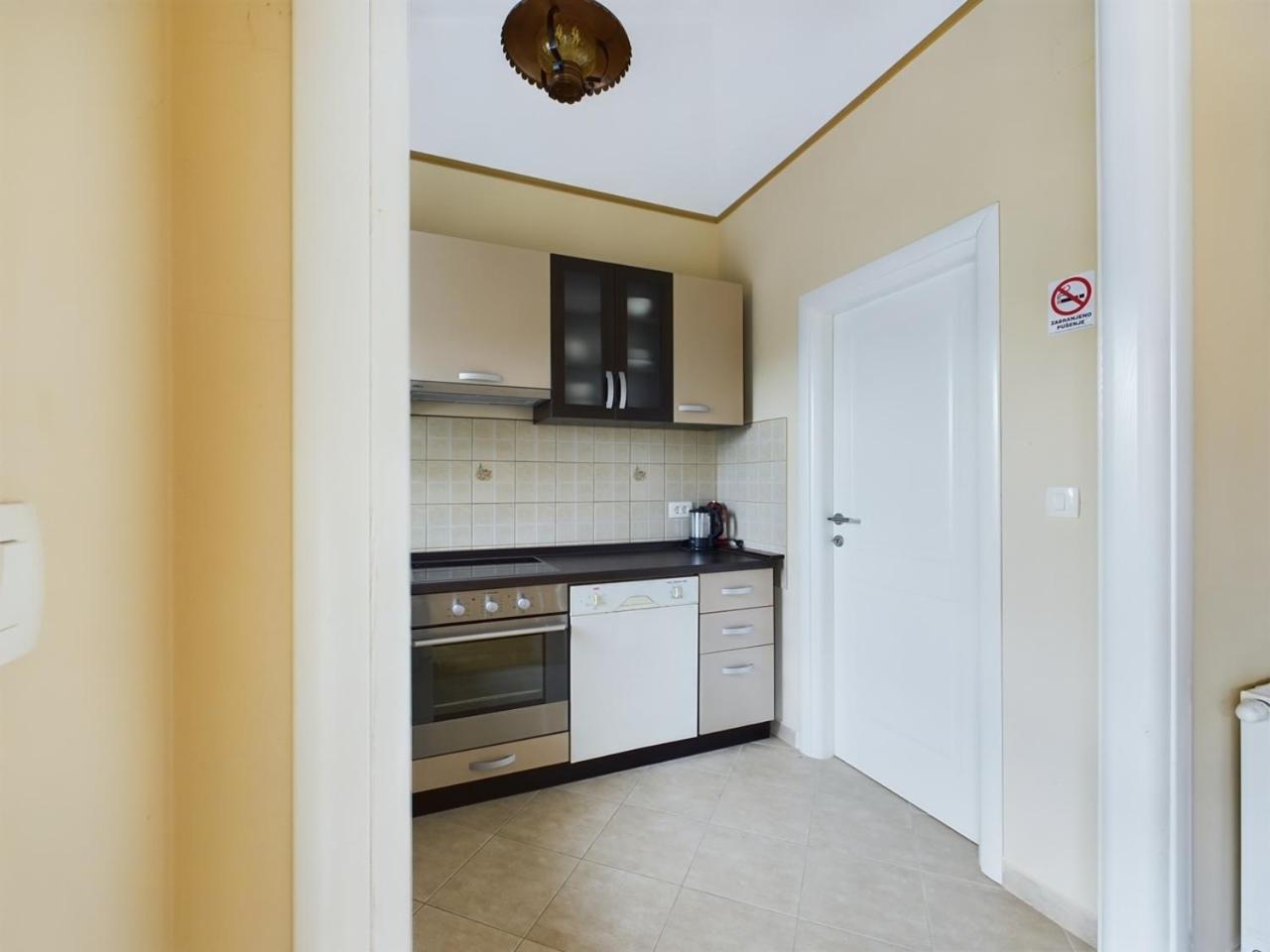 Villa Vila Lovran Eksteriør billede